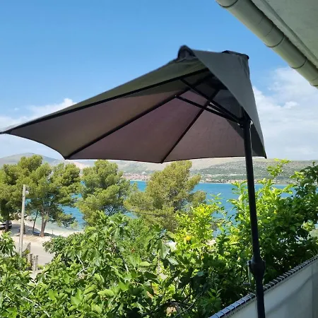 Mastrinka By The Sea -10m Lejlighed *